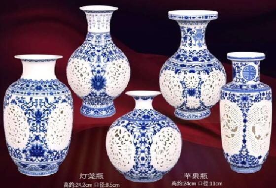 秒杀 大清乾隆青花镂空五绝